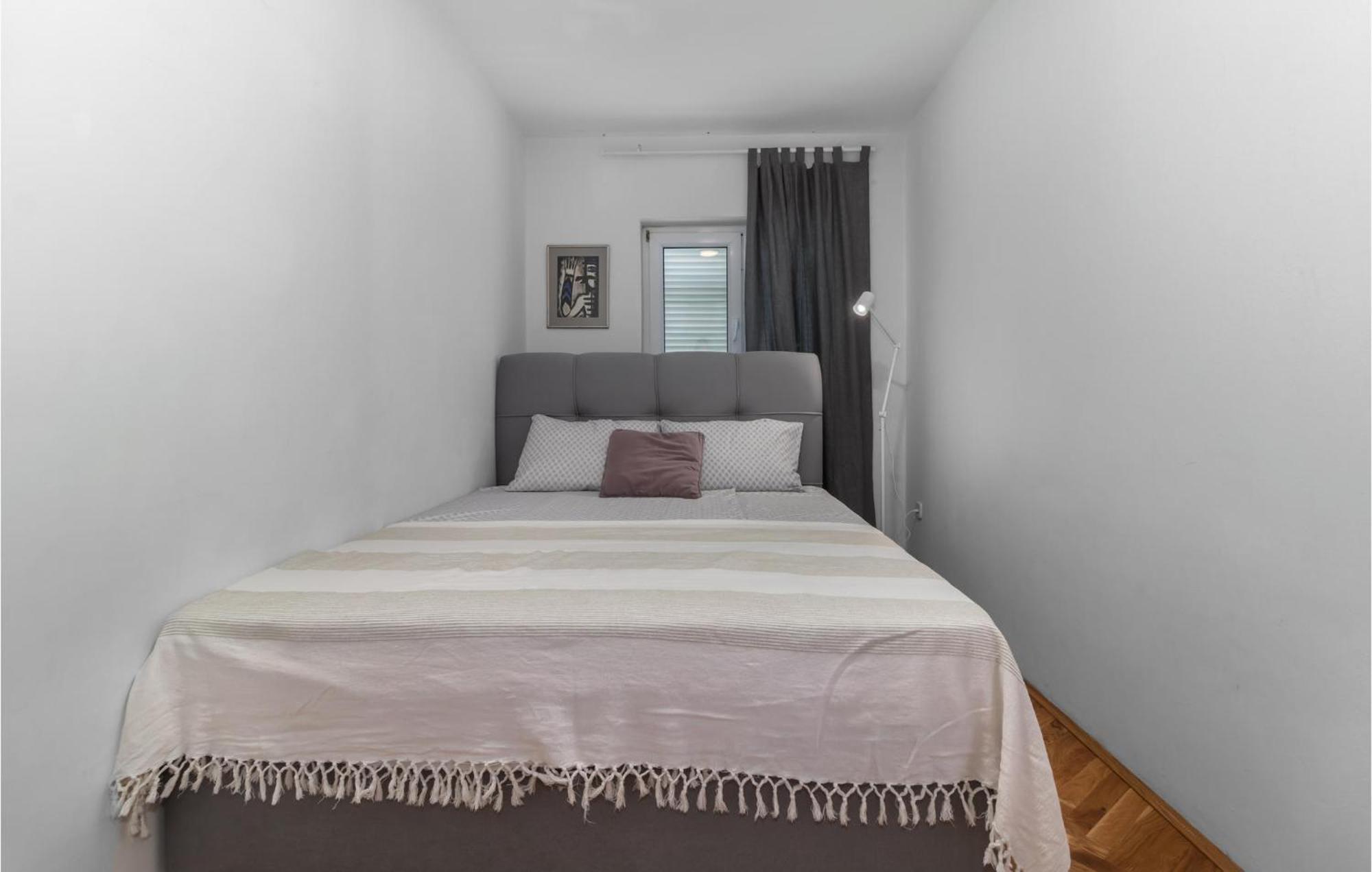 Lovely Apartment In Novi Vinodolski With Wifi Exterior photo
